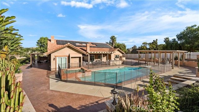 2785 State St, Corona, CA 92881