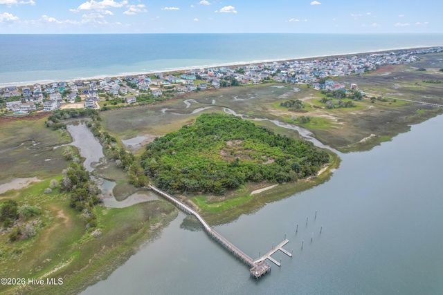 1064 Tide Ridge Drive, Supply, NC 28462