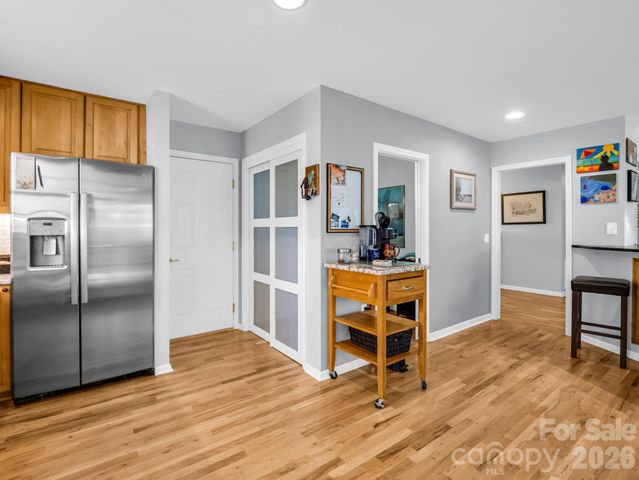 179 Kingfisher Lane, Mills River, NC 28759