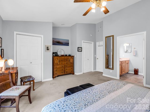 179 Kingfisher Lane, Mills River, NC 28759