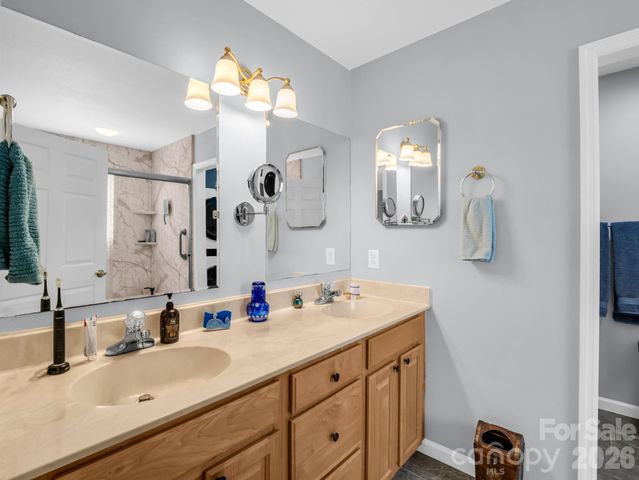 179 Kingfisher Lane, Mills River, NC 28759