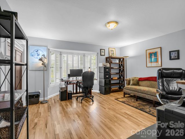 179 Kingfisher Lane, Mills River, NC 28759