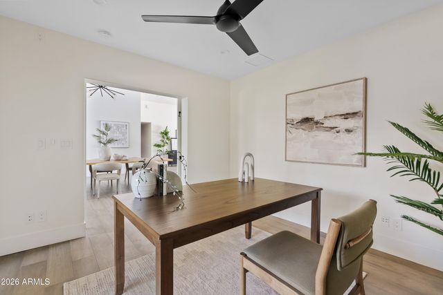 525 W LAMAR Road W, Phoenix, AZ 85013