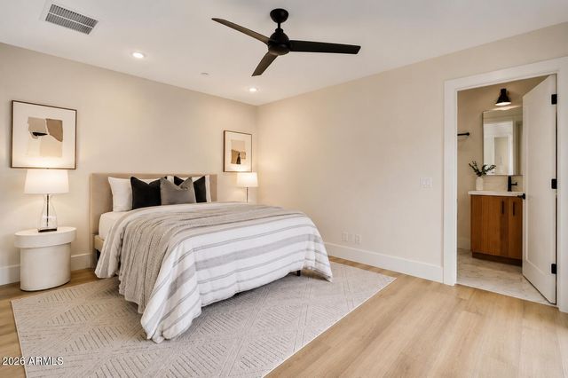 525 W LAMAR Road W, Phoenix, AZ 85013