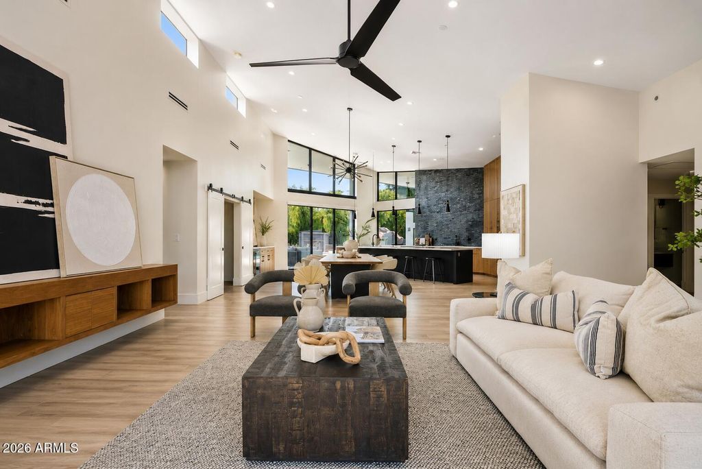 525 W LAMAR Road W, Phoenix, AZ 85013 — photo 3