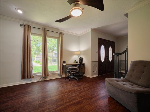 6915 Worcester Drive, Spring, TX 77379