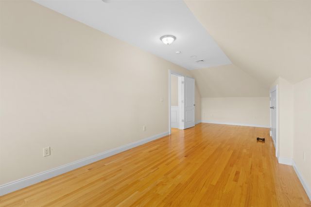 8 Arcadia Lane, Salem, NH 03079