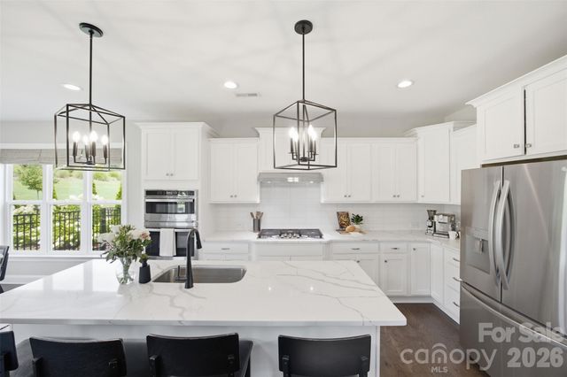 7025 Kingfisher Way, Belmont, NC 28012