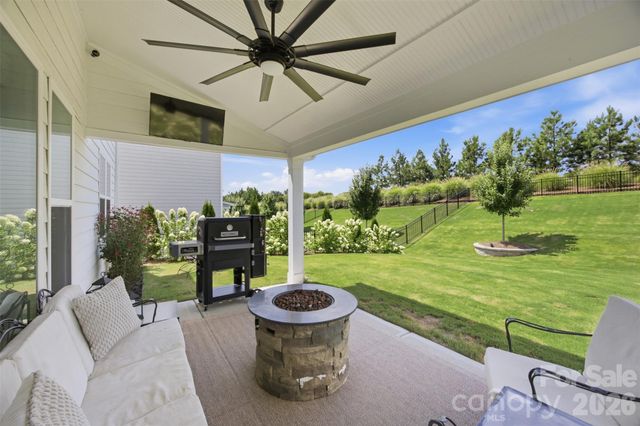 7025 Kingfisher Way, Belmont, NC 28012