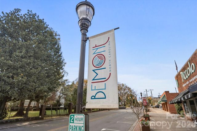 7025 Kingfisher Way, Belmont, NC 28012
