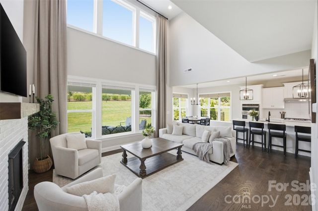 7025 Kingfisher Way, Belmont, NC 28012