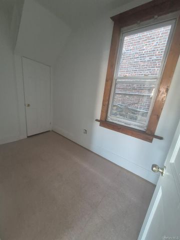 10104 32nd Avenue 1F, East Elmhurst, NY 11369