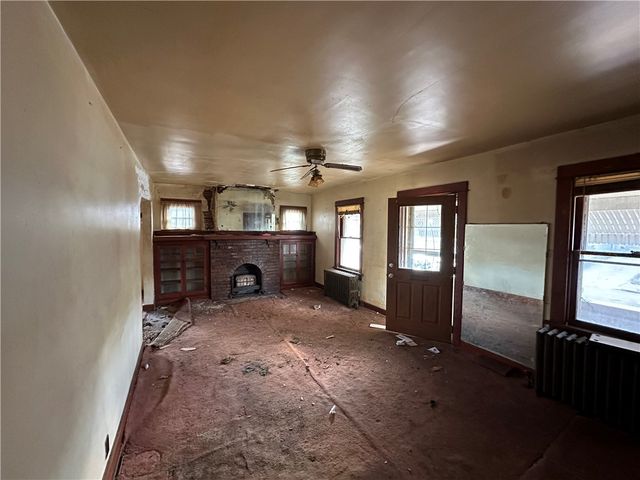 32 S Plaza Avenue, Dayton, OH 45417