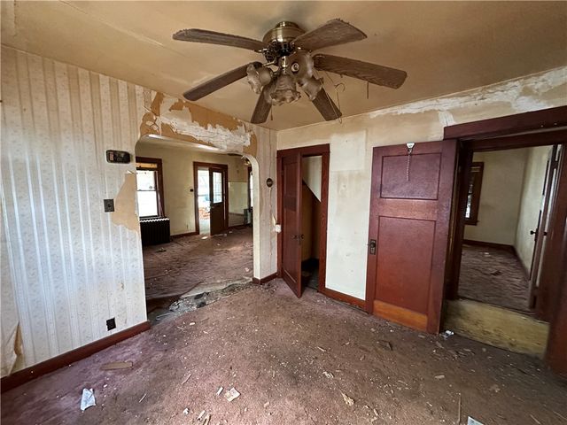 32 S Plaza Avenue, Dayton, OH 45417