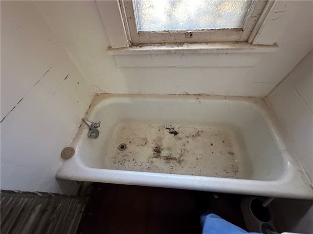 32 S Plaza Avenue, Dayton, OH 45417