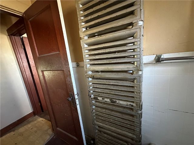 32 S Plaza Avenue, Dayton, OH 45417