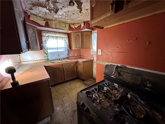 32 S Plaza Avenue, Dayton, OH 45417