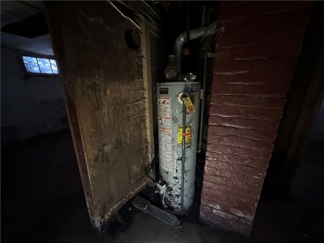 32 S Plaza Avenue, Dayton, OH 45417