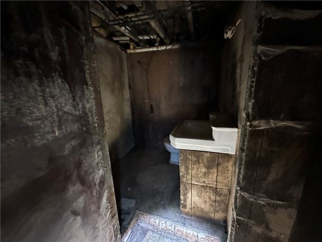 32 S Plaza Avenue, Dayton, OH 45417