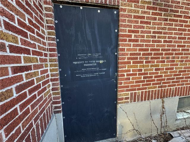 32 S Plaza Avenue, Dayton, OH 45417