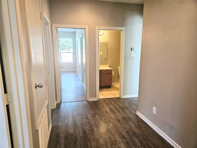 2341 Clairborne Drive, Fort Worth, TX 76177