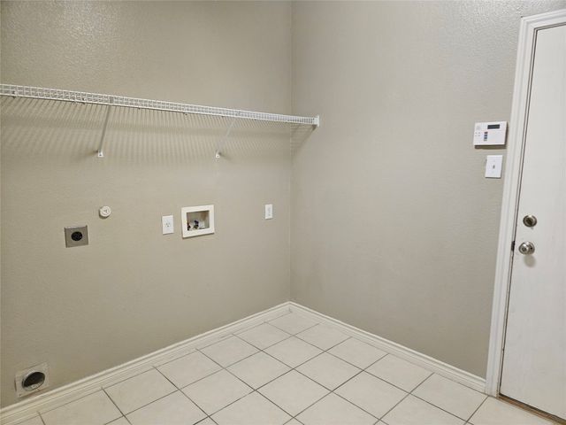 2341 Clairborne Drive, Fort Worth, TX 76177