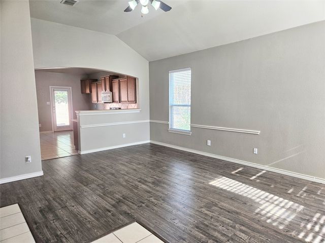 2341 Clairborne Drive, Fort Worth, TX 76177