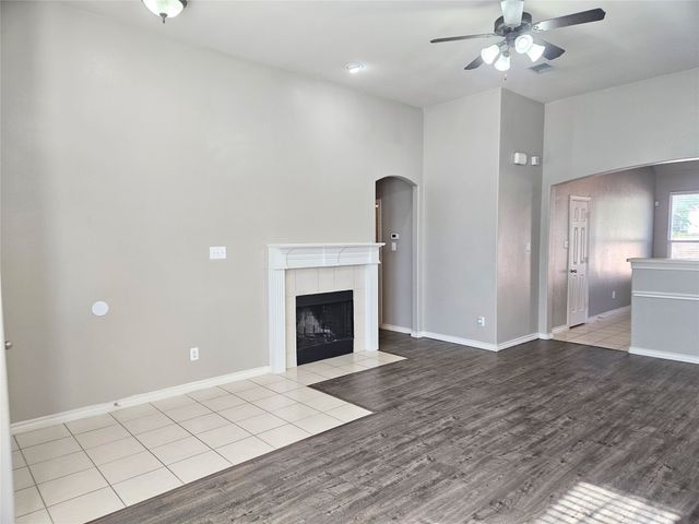 2341 Clairborne Drive, Fort Worth, TX 76177