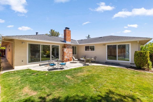 1441 Woodberry Avenue, San Mateo, CA 94403