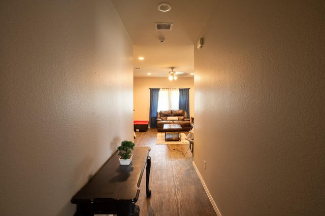 930 Bright Lotus Lane, Rosharon, TX 77583