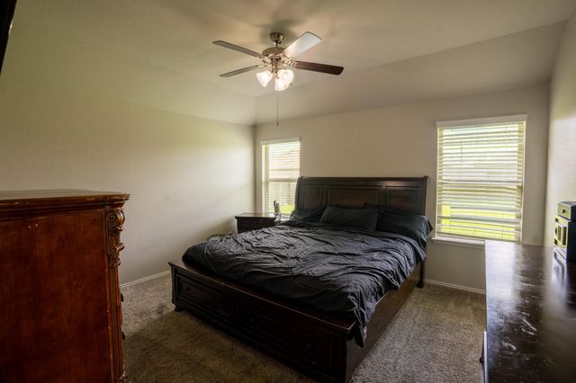930 Bright Lotus Lane, Rosharon, TX 77583