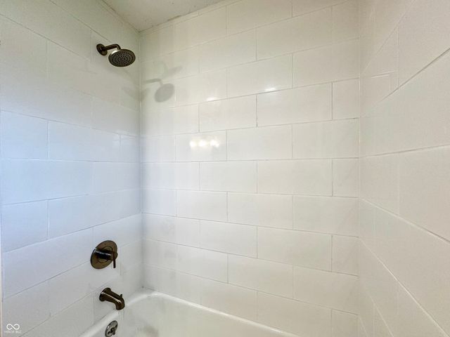 9508 E County Road 700 N, Seymour, IN 47274