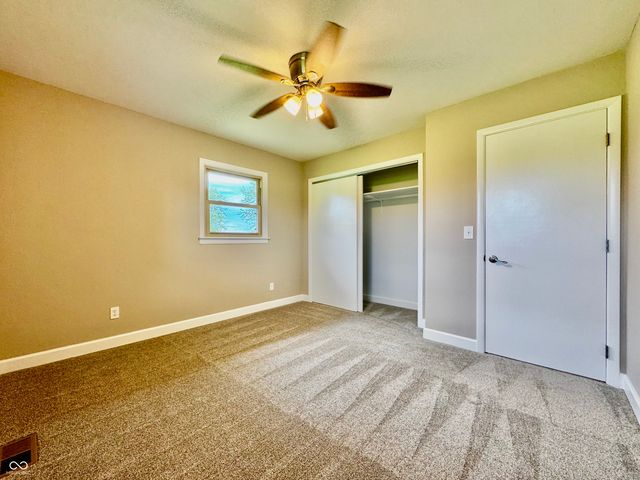 9508 E County Road 700 N, Seymour, IN 47274