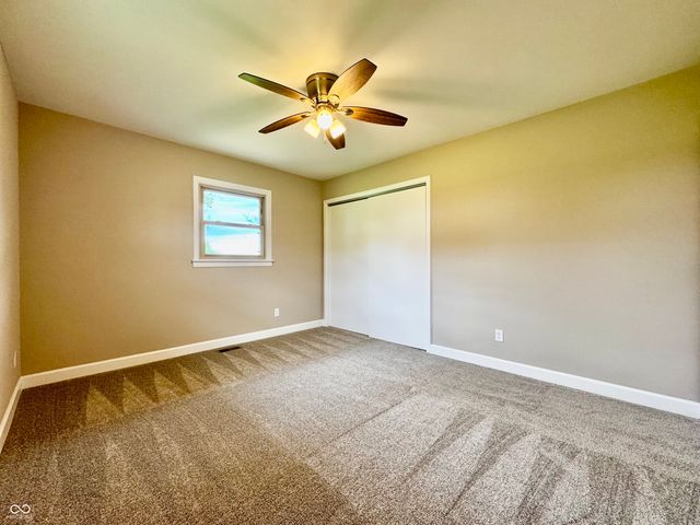 9508 E County Road 700 N, Seymour, IN 47274