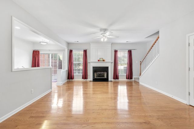 510 Old Towne Dr, Brentwood, TN 37027