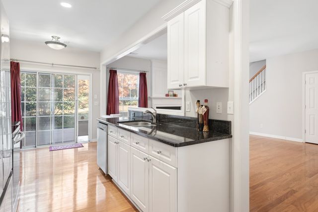 510 Old Towne Dr, Brentwood, TN 37027