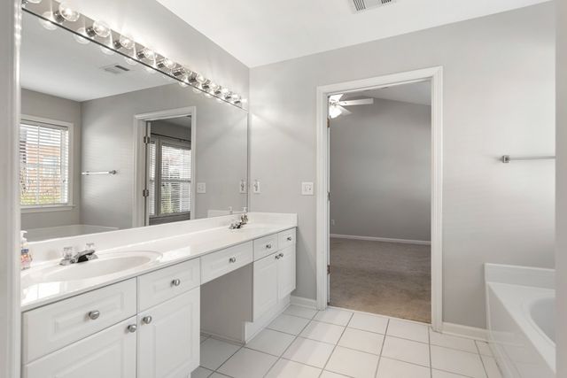 510 Old Towne Dr, Brentwood, TN 37027