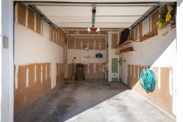 510 Old Towne Dr, Brentwood, TN 37027