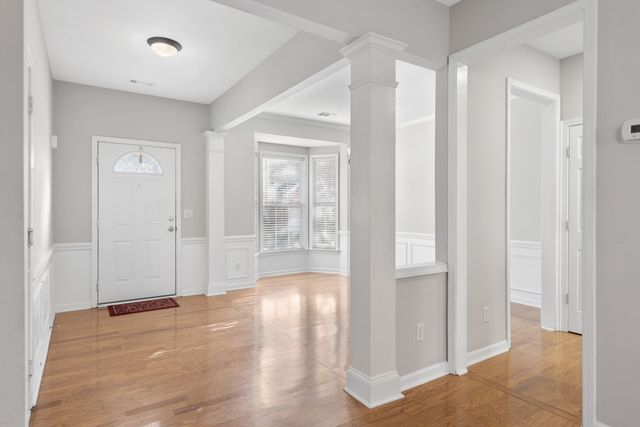 510 Old Towne Dr, Brentwood, TN 37027