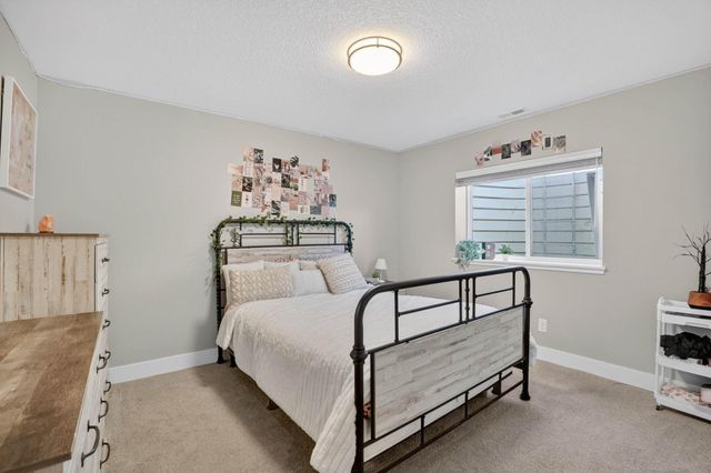 2224 Vera Way, Cedar Falls, IA 50613