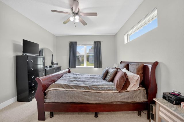 2224 Vera Way, Cedar Falls, IA 50613