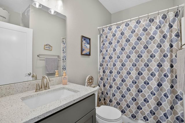 2224 Vera Way, Cedar Falls, IA 50613