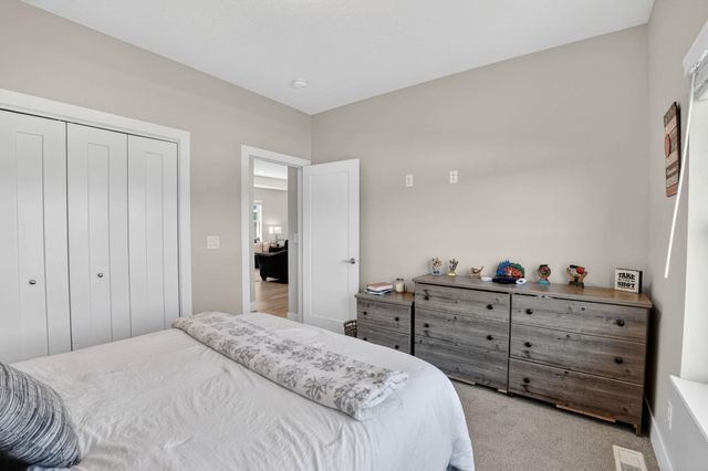 2224 Vera Way, Cedar Falls, IA 50613