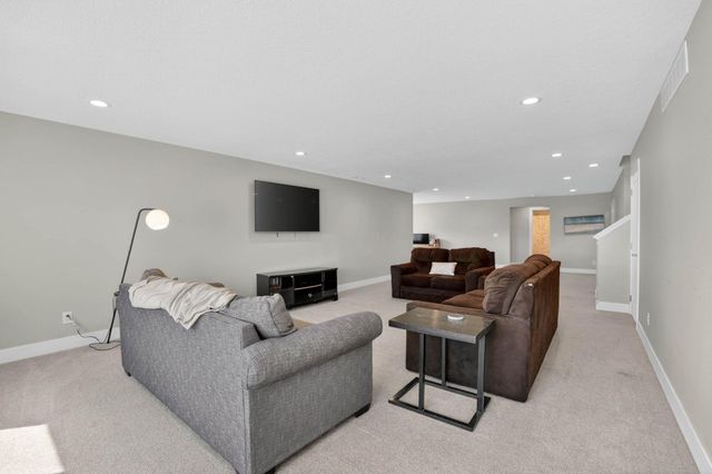 2224 Vera Way, Cedar Falls, IA 50613