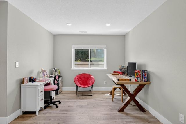 2224 Vera Way, Cedar Falls, IA 50613