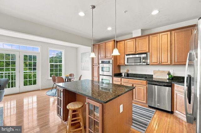 1504 REGENT MANOR CT, Silver Spring, MD 20904