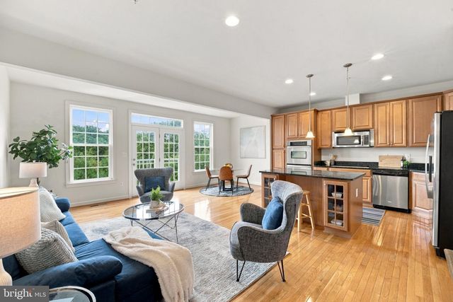 1504 REGENT MANOR CT, Silver Spring, MD 20904