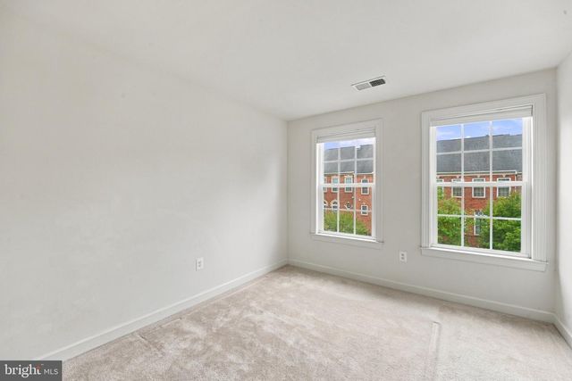 1504 REGENT MANOR CT, Silver Spring, MD 20904