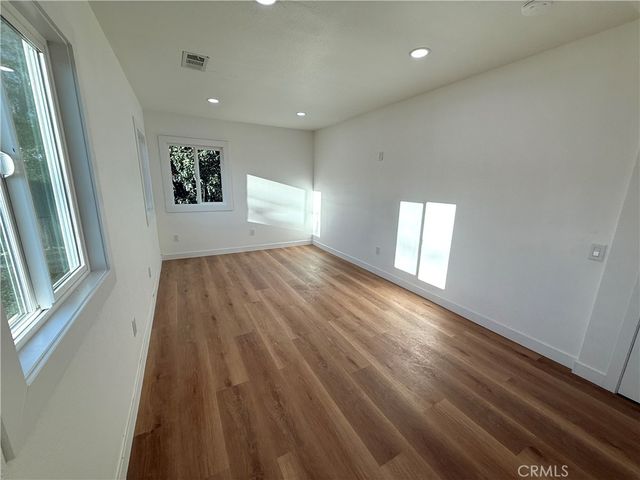 124 S Olive, Rialto, CA 92376