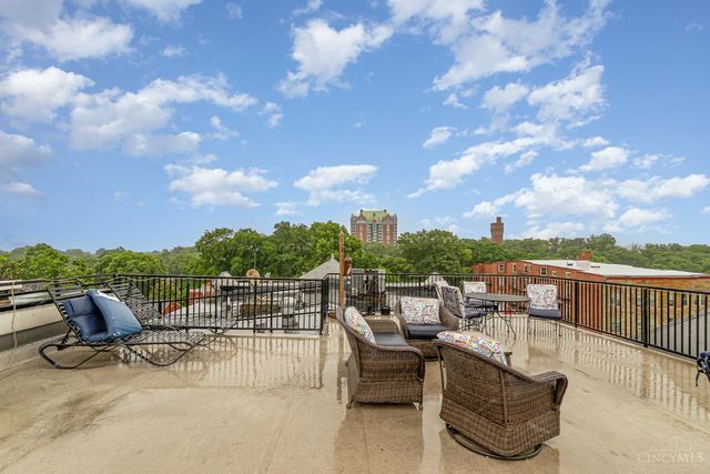 964 Auburnview Drive, Cincinnati, OH 45206